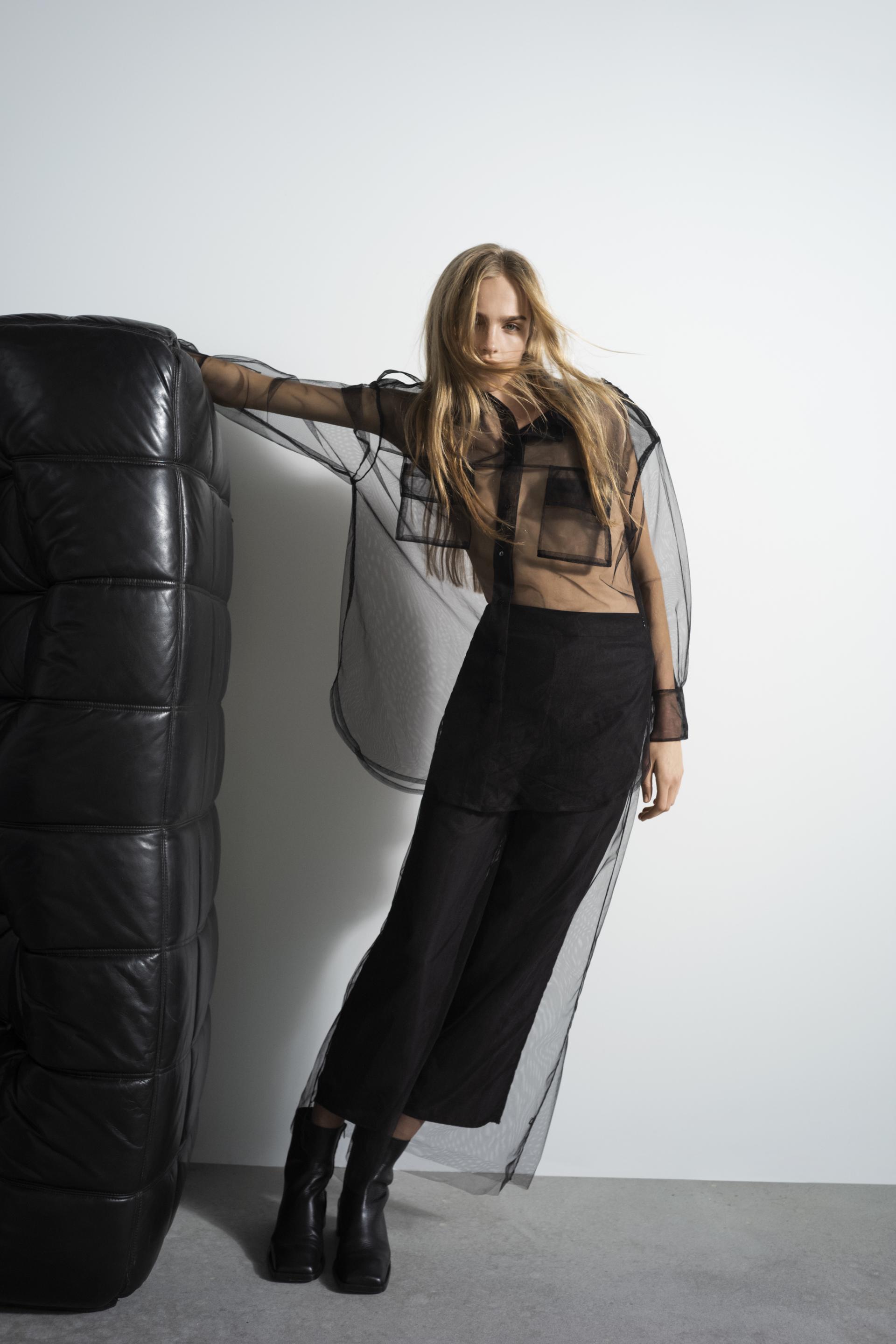 брюки с отделкой из прозрачной ткани ЧЕРНЫЙ Zara