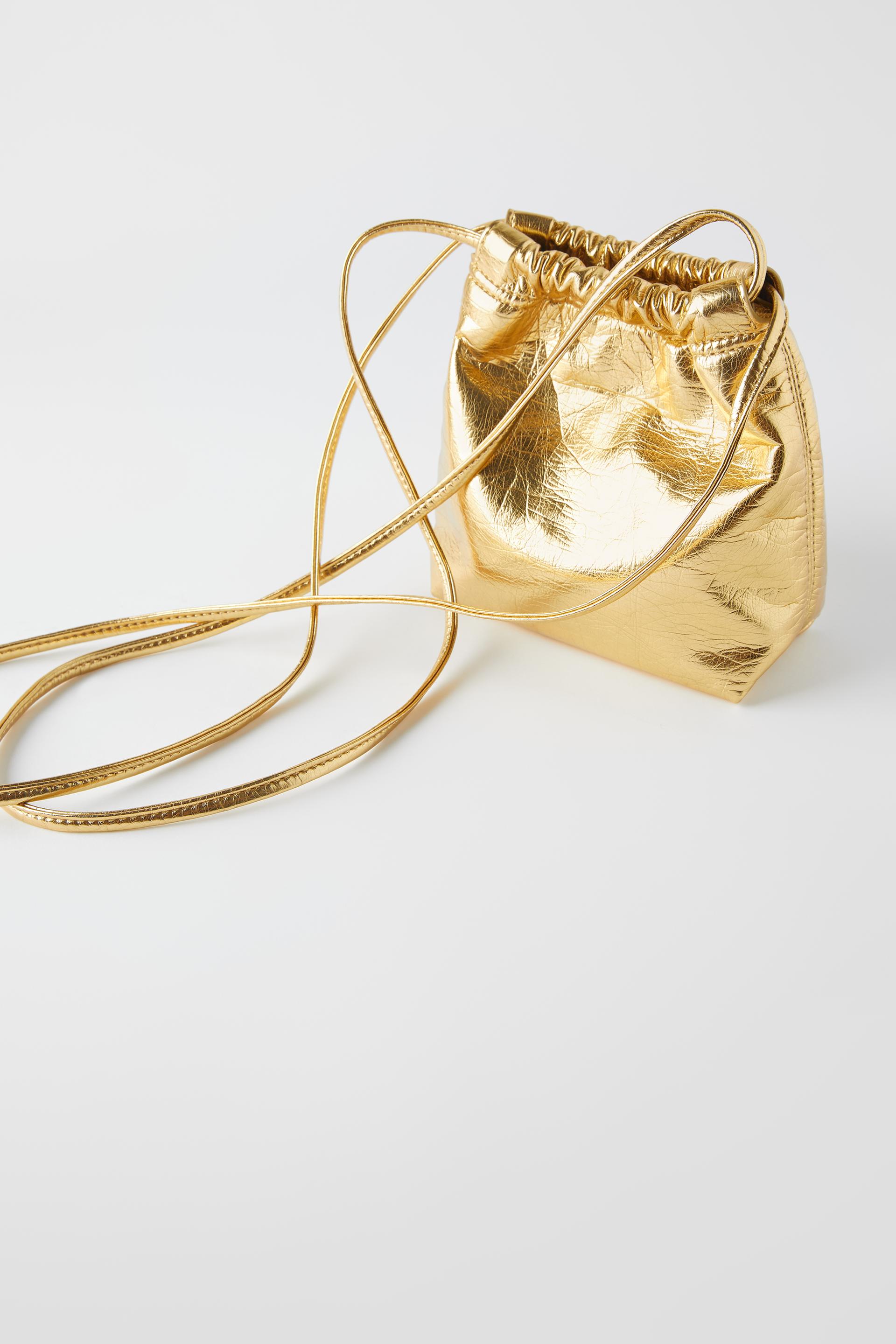 миниатюрная сумка-мешок золотистого цвета 202 Zara