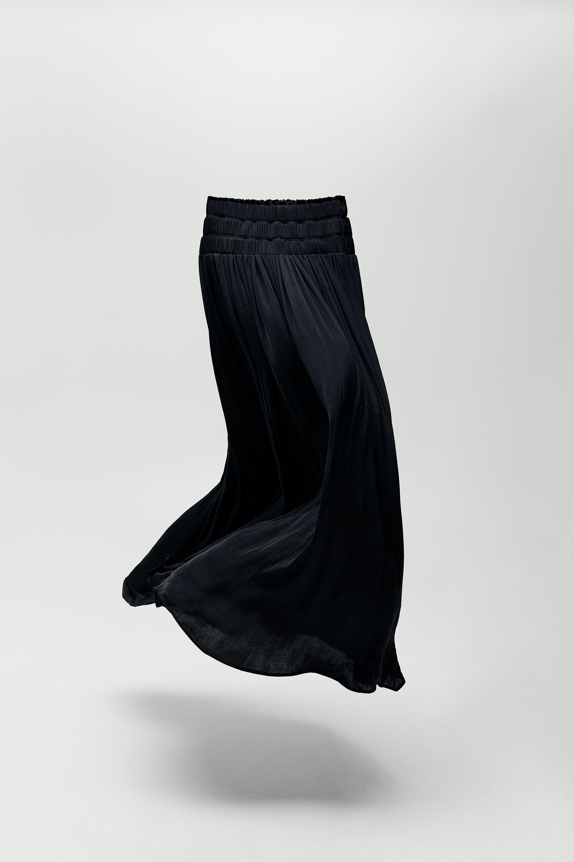 длинная юбка со сборкой ЧЕРНЫЙ Zara
