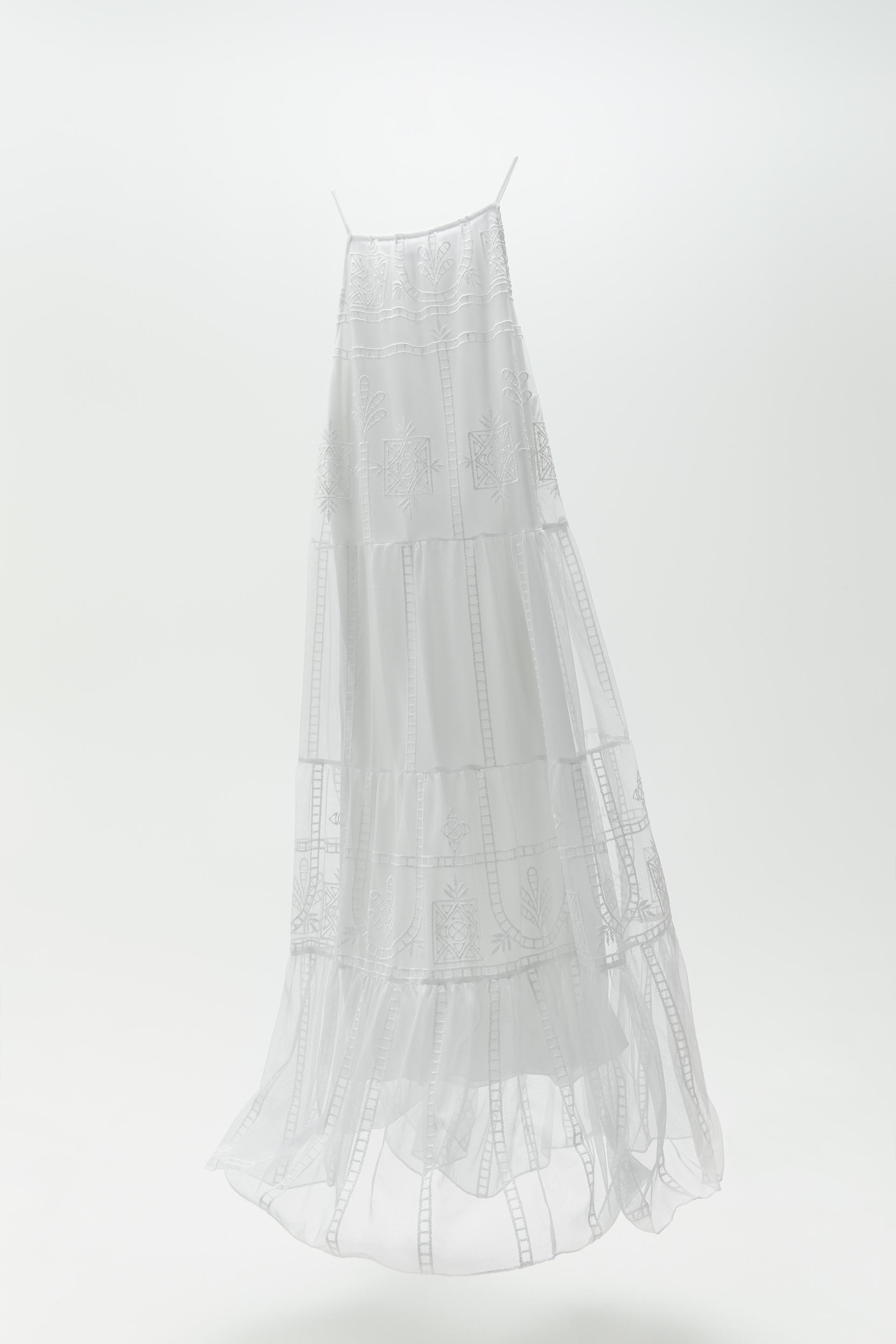 платье из прозрачной ткани с вышивкой ЖЕЛТОВАТО-БЕЛЫЙ Zara