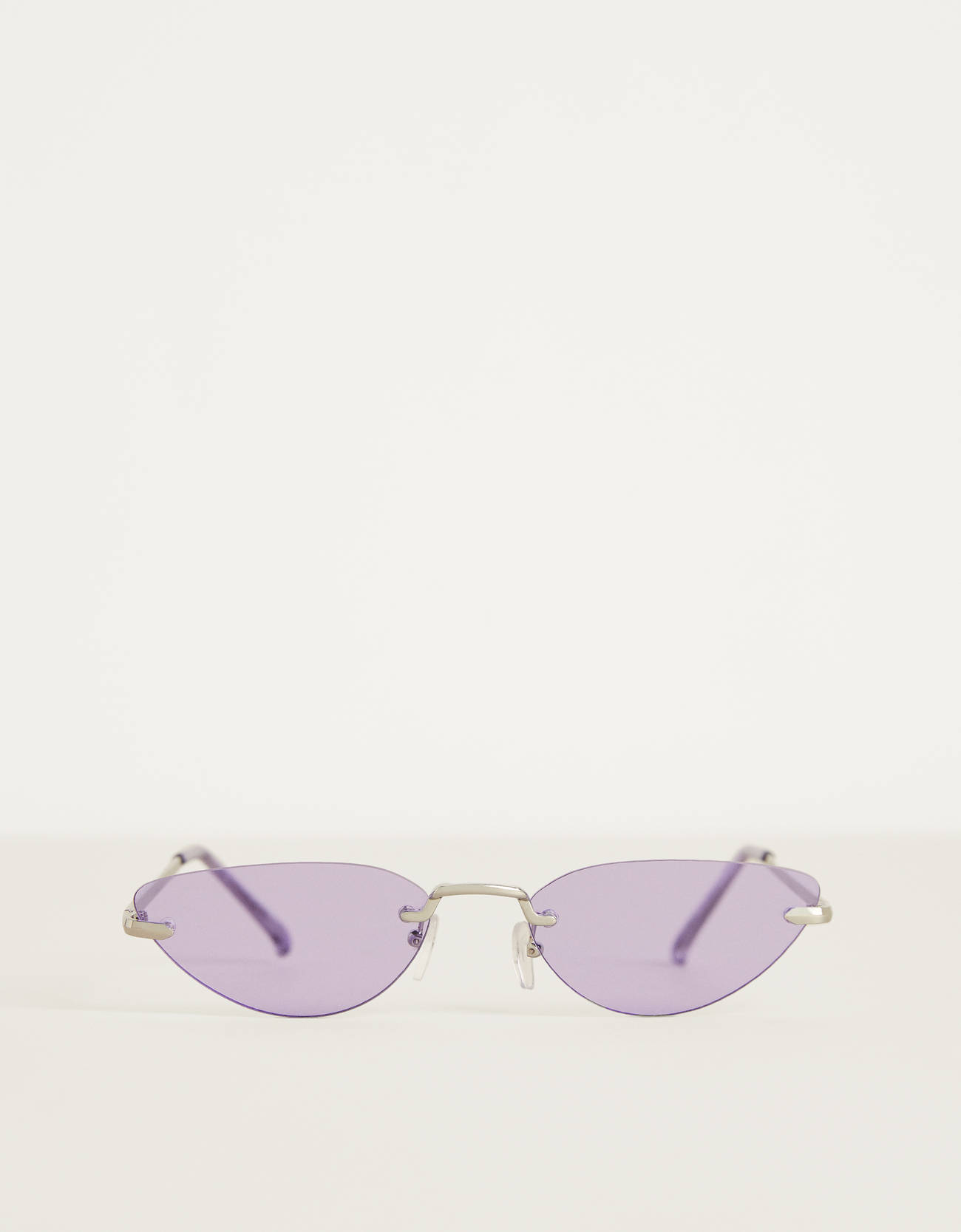 Солнечные очки в стиле «кошачий глаз» Фиолетовый Bershka