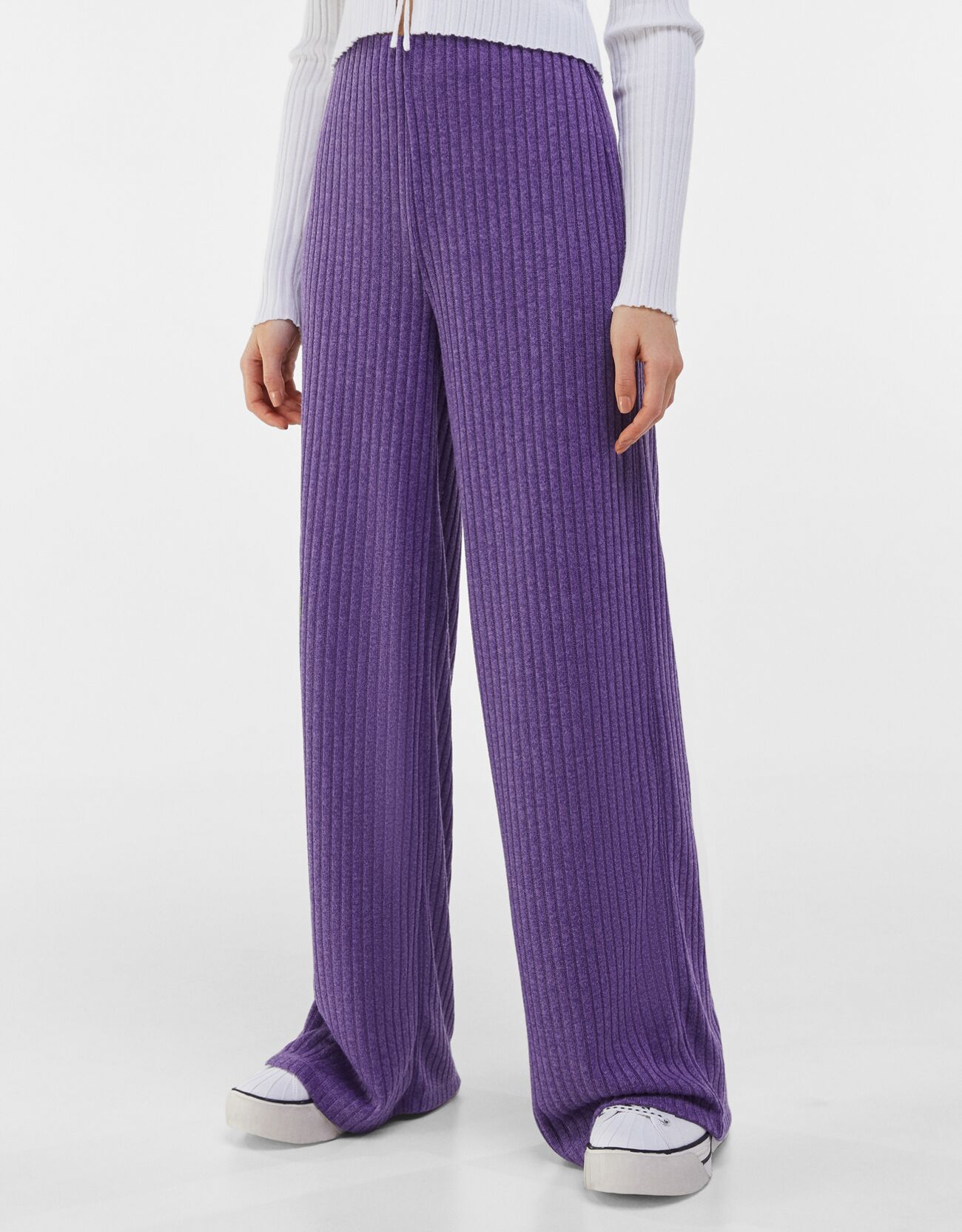Широкие брюки в рубчик Фиолетовый Bershka