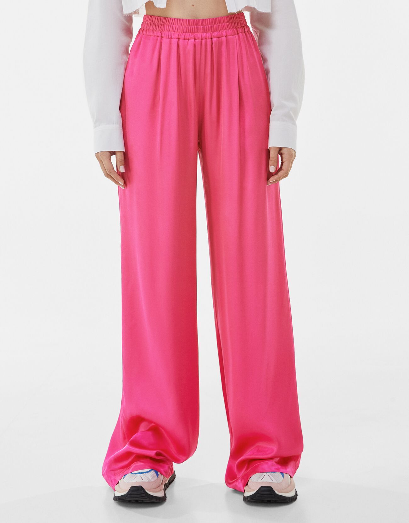 Широкие брюки из сатина Розовый Bershka