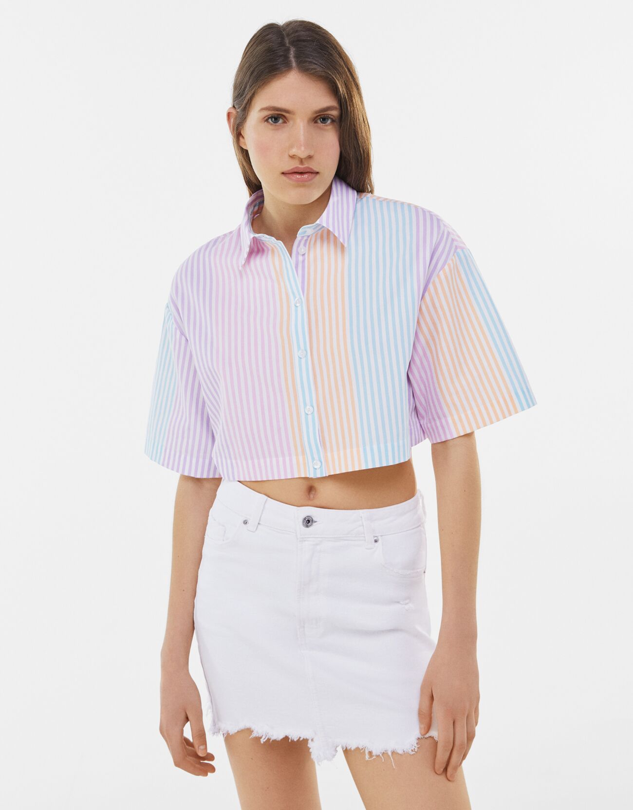 Укороченная рубашка в разноцветную полоску Многоцветный Bershka