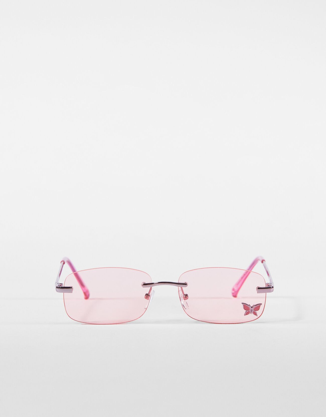 Солнцезащитные очки с деталью «Бабочка» Розовый Bershka