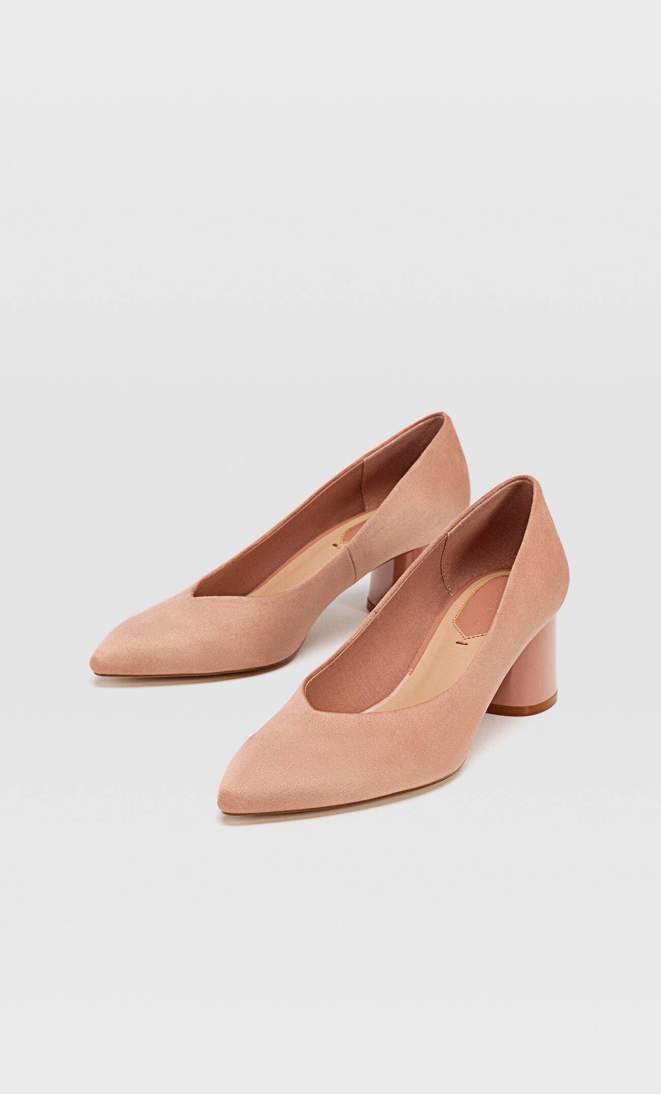 Розовые туфли на среднем каблуке Цвет макияжа Stradivarius