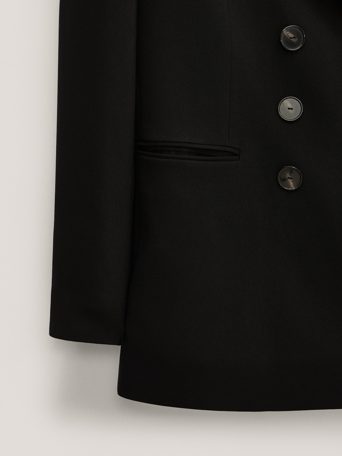 Двубортный пиджак из крепа ЧЕРНЫЙ Massimo Dutti