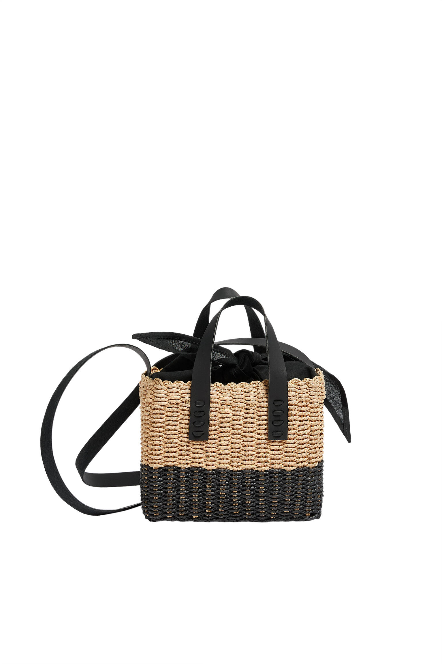 Двухцветная плетеная сумка в стиле paperbag с плечевым ремнем ЧЕРНЫЙ Pull & Bear