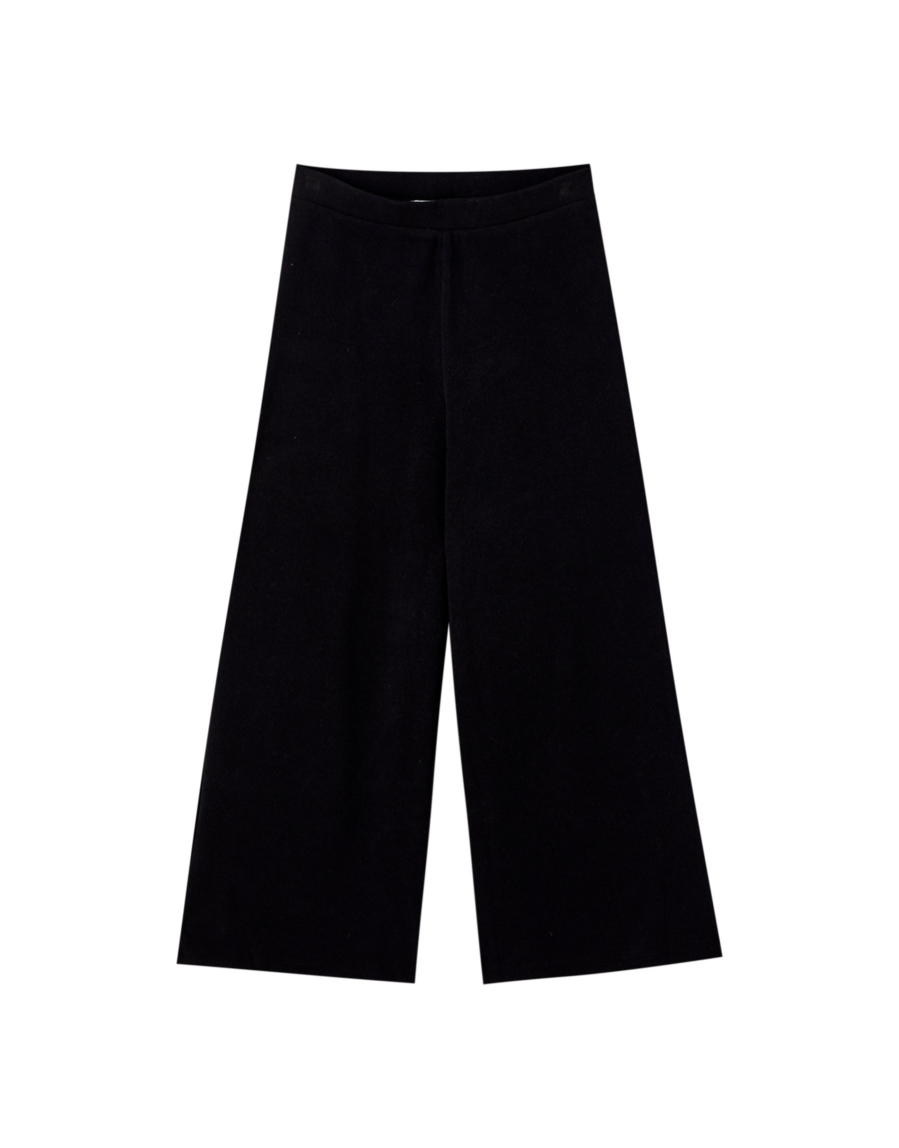 Черные брюки-кюлоты из мягкой ткани ЧЕРНЫЙ Pull & Bear